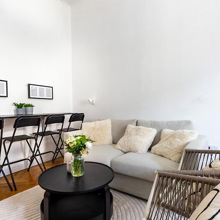 Tas Apartments Будапеща Екстериор снимка