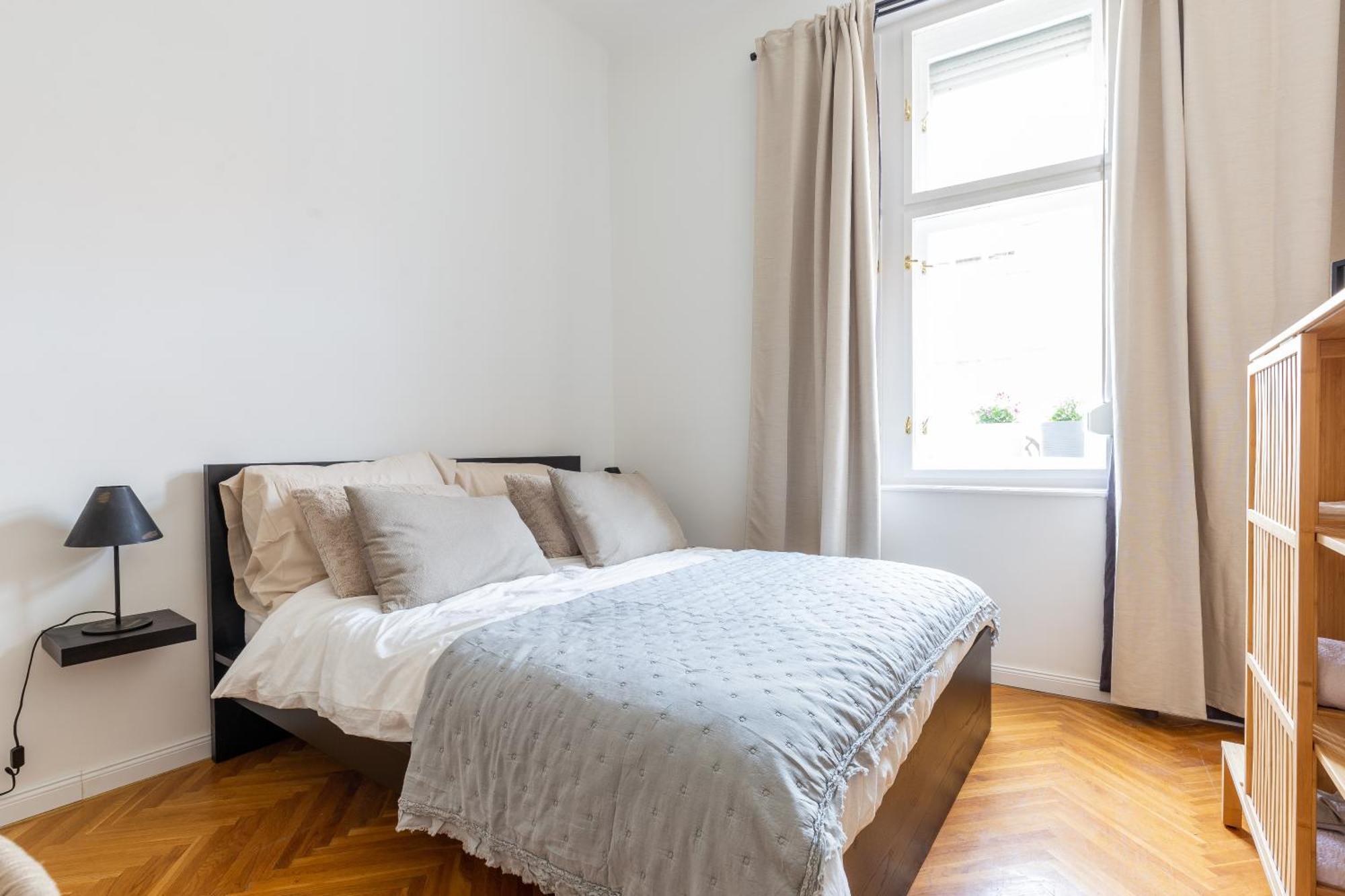 Tas Apartments Будапеща Екстериор снимка