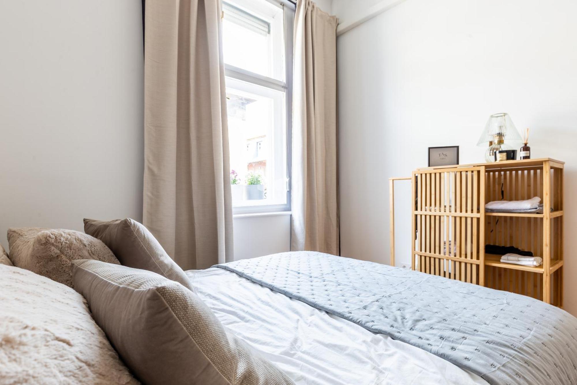 Tas Apartments Будапеща Екстериор снимка