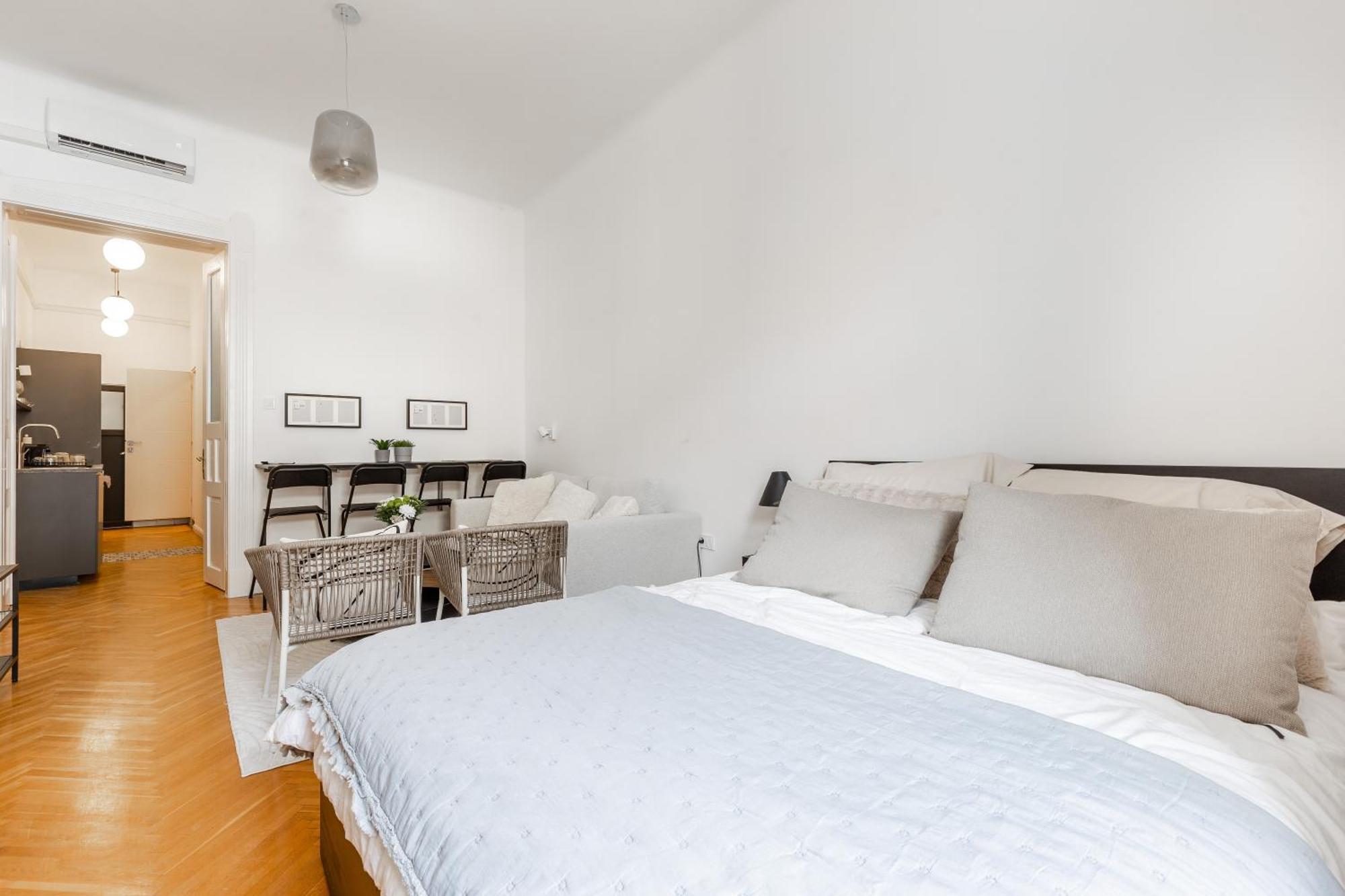 Tas Apartments Будапеща Екстериор снимка